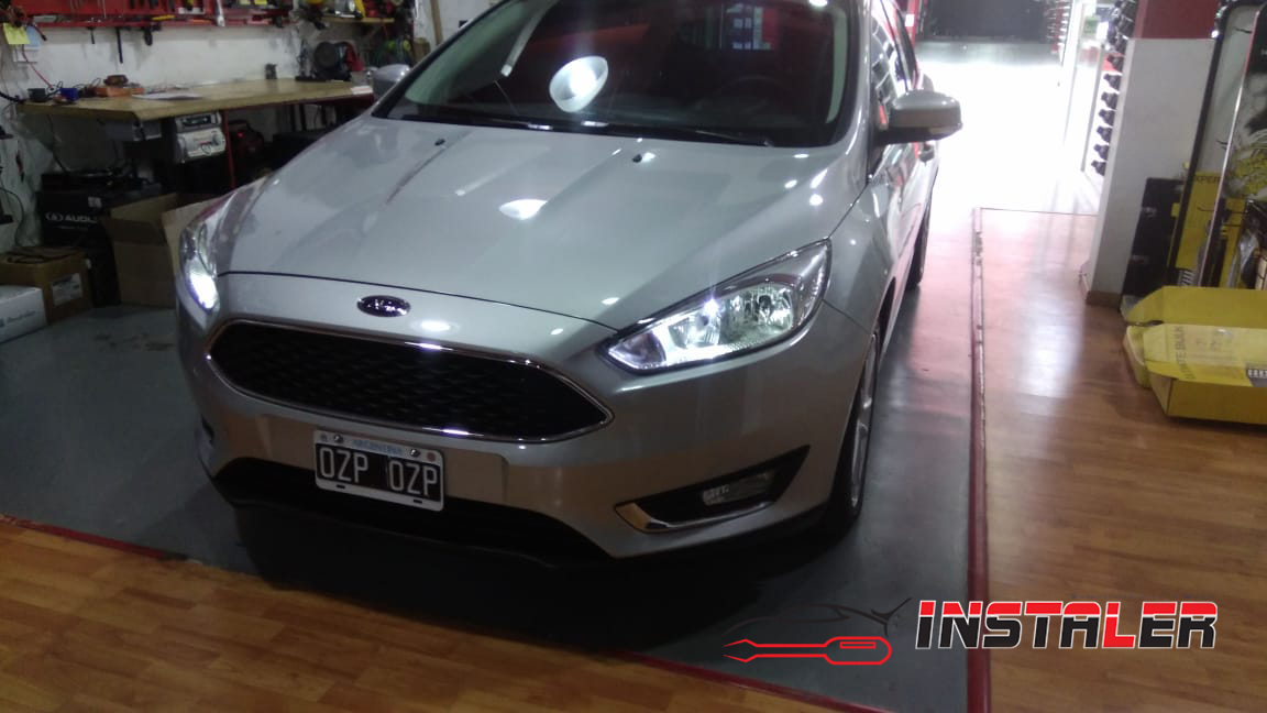 Ford Focus arreglo de instalación